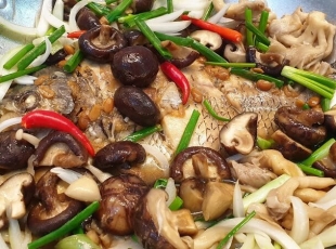 Cá Tai Tượng Chưng Tương