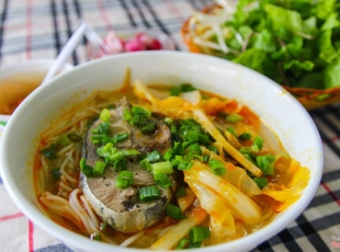 Bún Cá Ngừ