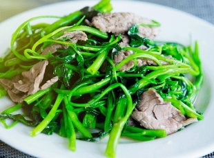 Rau Muống Xào Bò