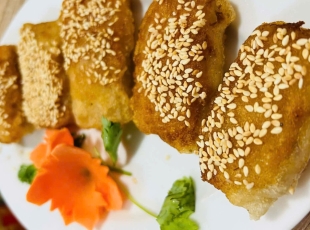 Bánh Ướt Tôm Áp Chảo